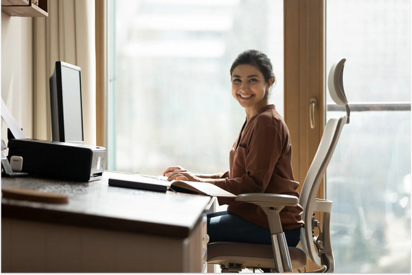 Work Smarter With Desk Ergonomics: A Guide