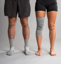KNEE SLEEVE AND CIRCULATION SOCKS BUNDLE